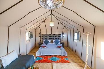 هتل Dar El Janoub