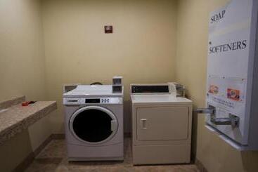 Holiday Inn Express Hotel & Suites Pampa, An Ihg