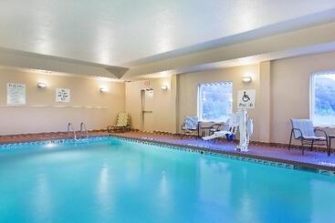 בית מלון כפרי Holiday Inn Express & Suites Murphy, An Ihg