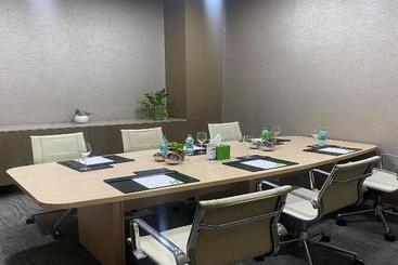 ホテル Holiday Inn New Delhi International Airport, An Ihg