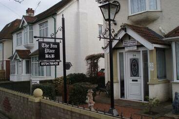 هاستل The Inn Place