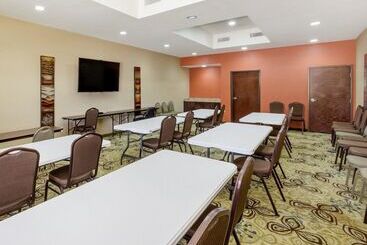 酒店 Comfort Suites Cotulla Near I35