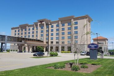 Отель Hampton Inn By Hilton Sydney