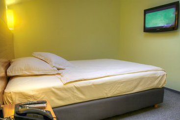 Nobel Design Hotel