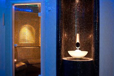 Nobel Design Hotel