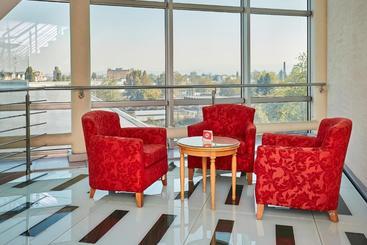 Garni Hotel Master