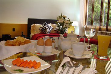 בית מלון כפרי Ofi