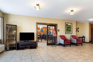 فندق Quality Inn Opelousas