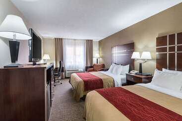 فندق Quality Inn Parkersburg Northvienna
