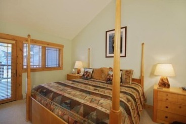 בית מלון כפרי Saddle Creek Townhomes By Pioneer Ridge Management