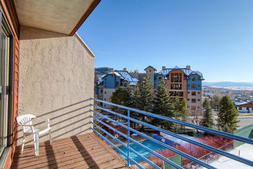 هتل Snow Flower Condos By Steamboat Resorts