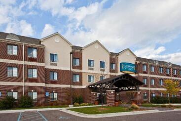 فندق Staybridge Suites Lansing   Okemos By Ihg