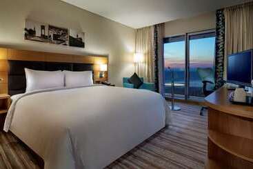 Отель Wyndham Garden Diyarbakır