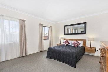 Comfort Inn Centrepoint Motel