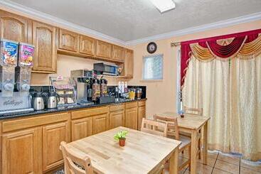 모텔 Super 8 By Wyndham Berkeley