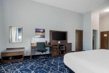 فندق Best Western Plus St. Louis Airport