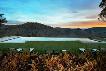 酒店 Castello Di Spaltenna Exclusive Resort & Spa