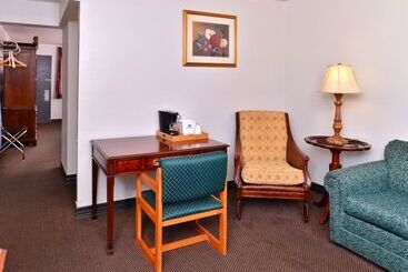 酒店 Castle Inn & Suites Chickasha