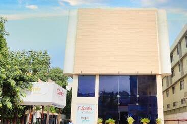 בית מלון כפרי Clarks Collection Bhavnagar