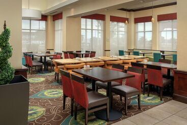 Отель Hilton Garden Inn Odessa