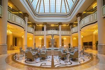 فندق Howard Johnson Macrolink Plaza Huangshan