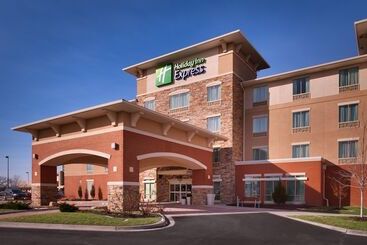 ホテル Holiday Inn Express & Suites Overland Park, An Ihg