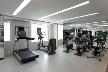 Humble House Hotel Taipei, Curio Collection By Hilton