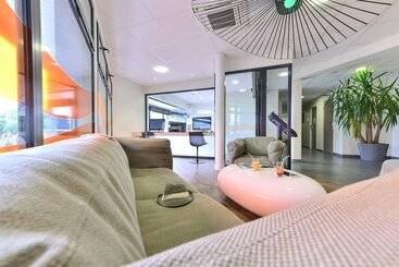 호텔 Kyriad La Rochelle Centre  Les Minimes