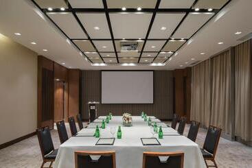 هتل Marco Polo Ortigas Manila