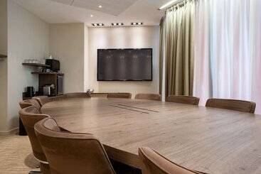 فندق Mercure Clermont Ferrand Centre Jaude