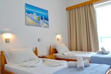 בית מלון כפרי Summer Breeze