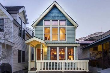 هتل Telluride Alpine Lodging Portfolio