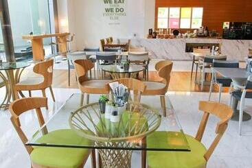 هتل The Westin Singapore