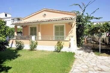 Жильё для туристов Kipos Apartments