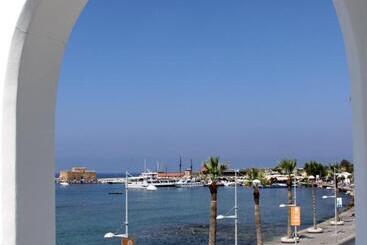 Paphinia Seaview Apartments