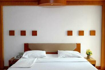 Areena Resort And Hotel Uttaradit