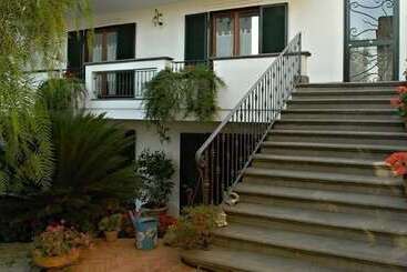 مبيت وإفطار Certe Notti Pompei