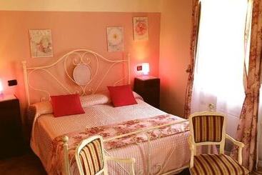 مبيت وإفطار Podere Palazzolo