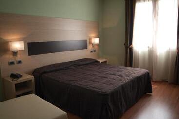 בית מלון כפרי Arthur