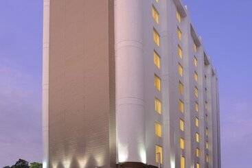 فندق Four Points By Sheraton Ahmedabad
