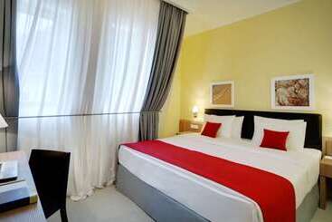 호텔 Golden Tulip Rosa Khutor