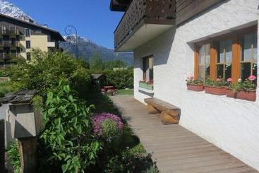 Отель La Taniere De Groumff