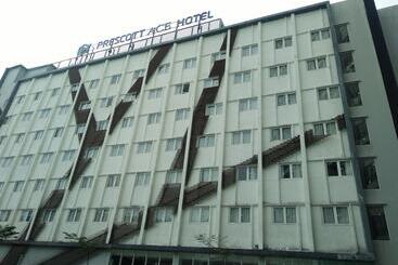 בית מלון כפרי Prescott Ace Kuala Lumpur Cheras