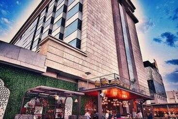 호텔 Radisson Blu Jaipur