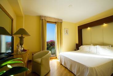 هتل Uliveto Principessa Resort