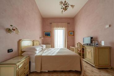 호텔 Villa Rosa Antico