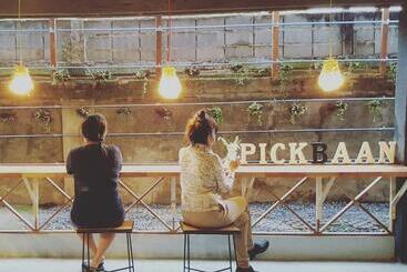 ユースホステル Pickbaan