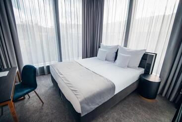 בית מלון כפרי Liberte 33, Bw Premier Collection