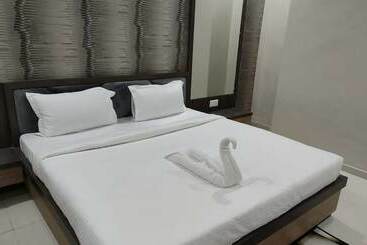 هتل Grand Royal