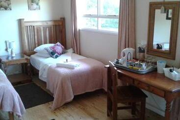 膳宿费 18 On Thesen